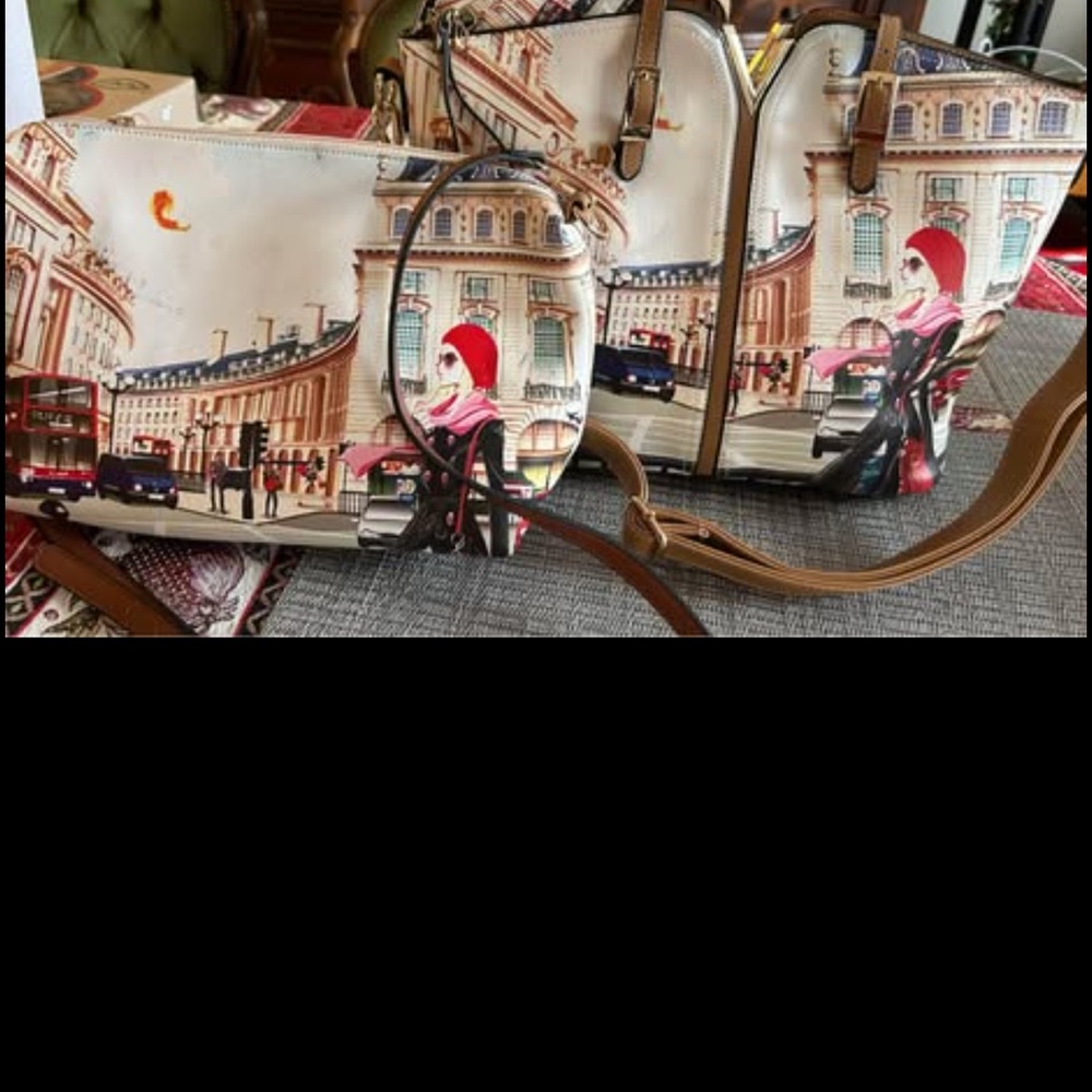Stylish Cityscape Crossbody Bag